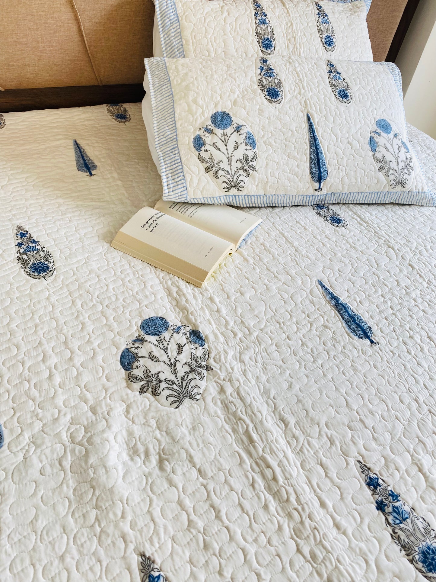 Rimjhim Quilted Bedcover