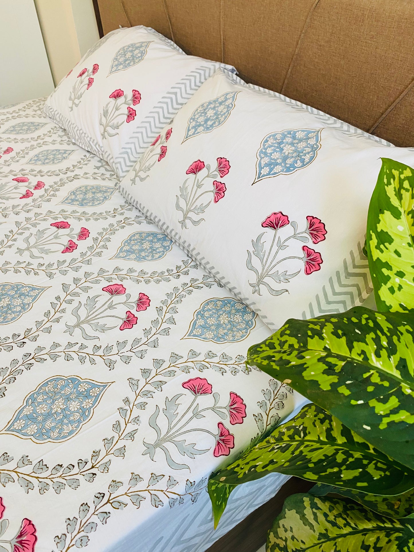 Gulzaar Handblock Printed Cotton Bedsheet