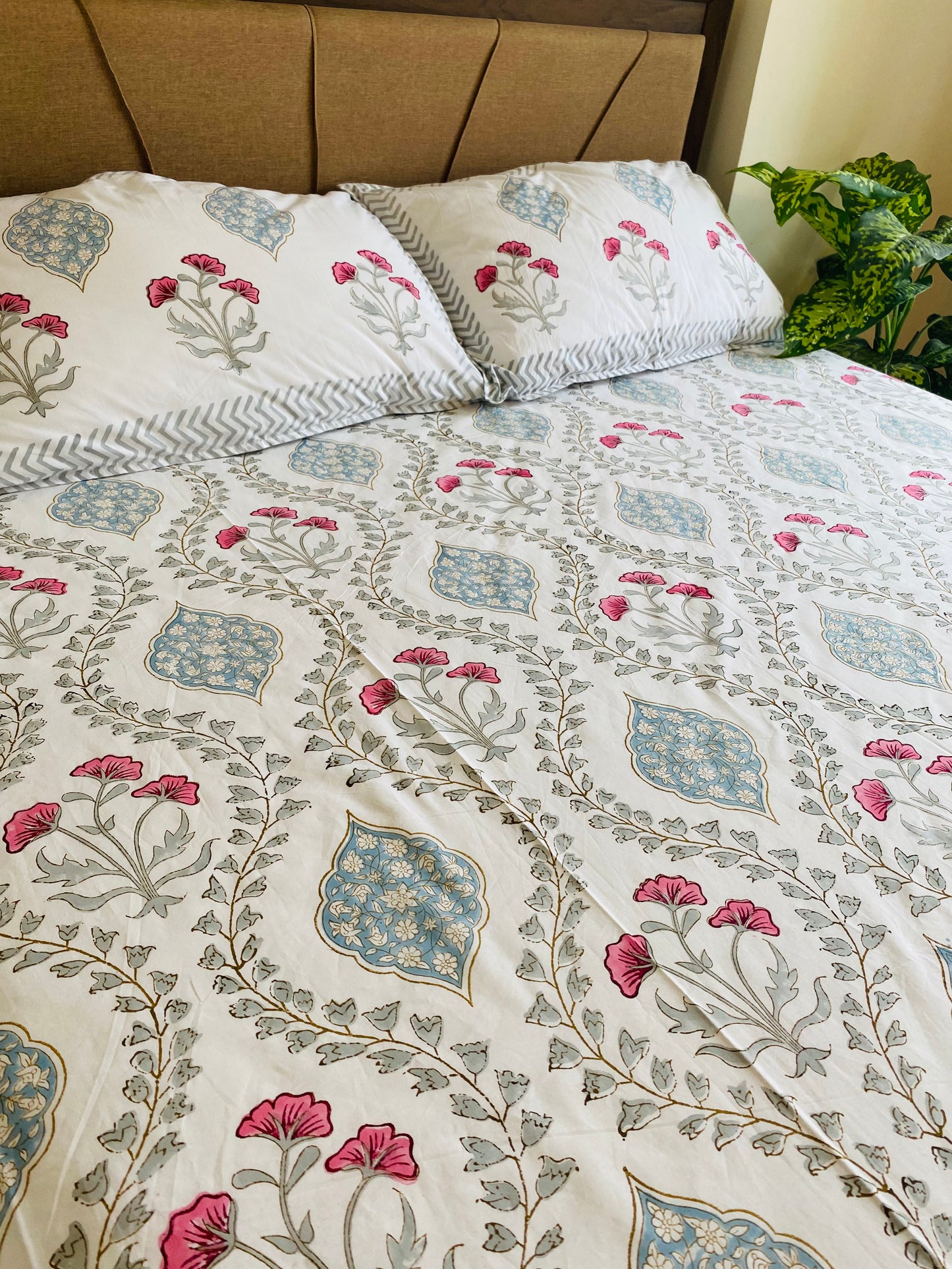 Gulzaar Handblock Printed Cotton Bedsheet
