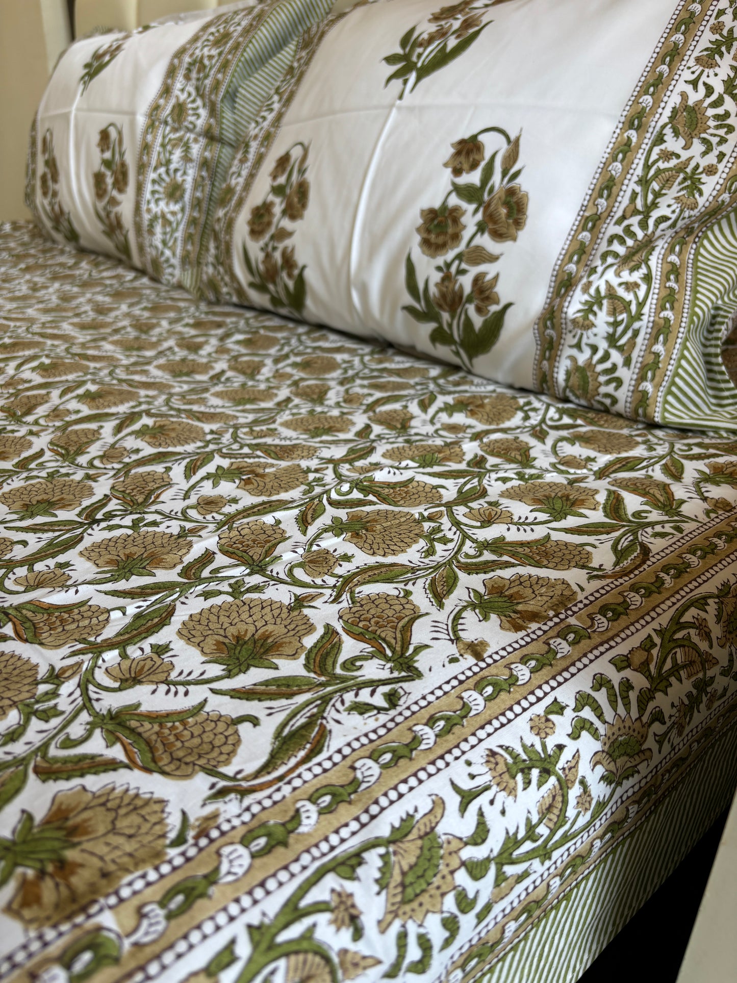 Vasudha Handblock Printed Cotton Bedsheet