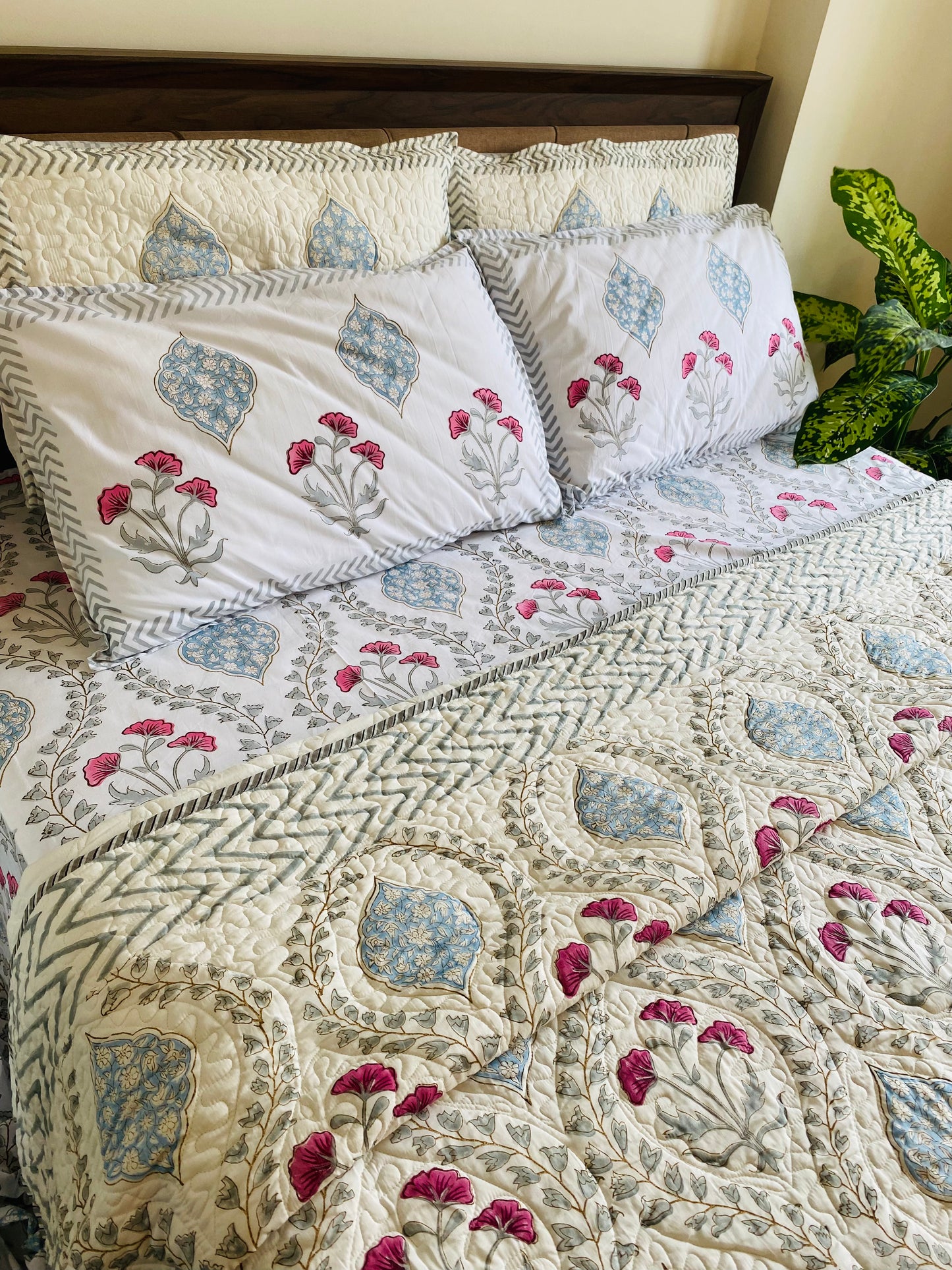 Gulzaar Quilted Bedcover