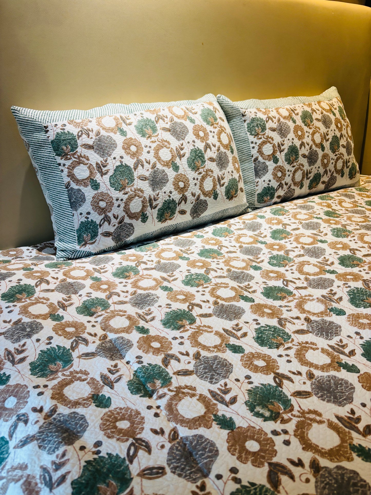 JACQUARD HANDBLOCK BEDCOVER ~ AUTUMN